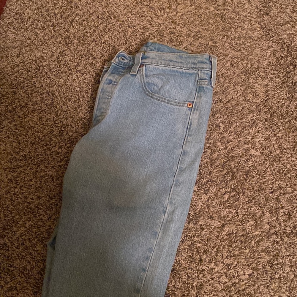 LEVIS - Picture 4 of 7